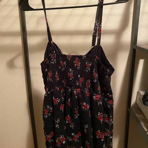 Torrid tank top - Picture 3 of 5